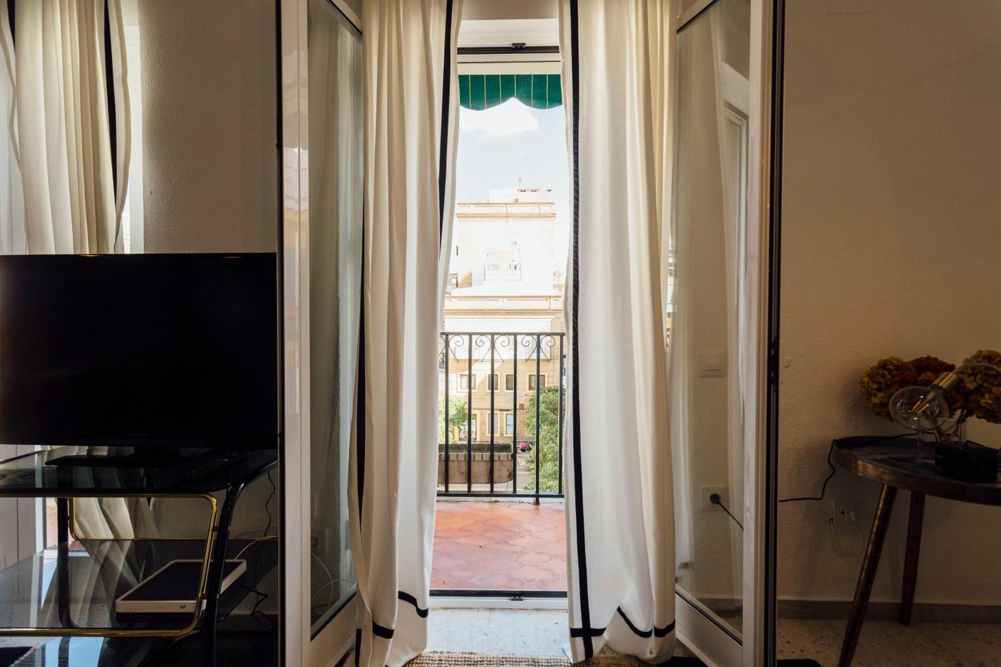 Stunning And Colorful- 4Bd 2Bth- Santa Cruz Apartment Seville Luaran gambar